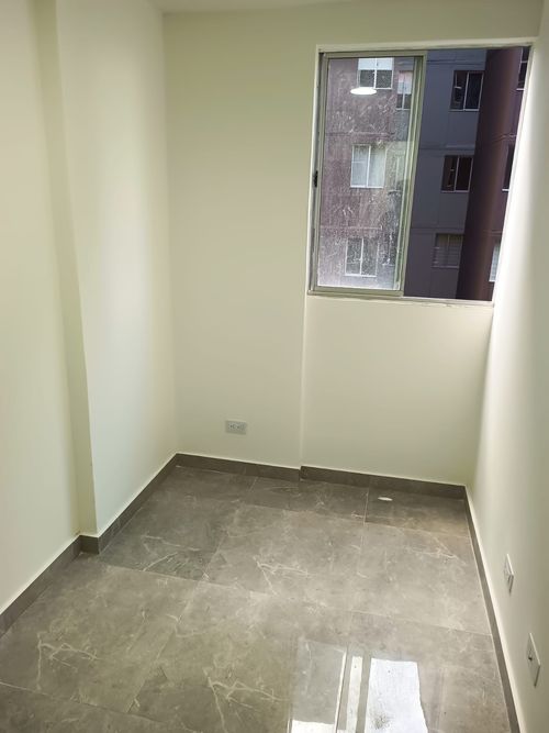 Apartamento de 3 alcobas en venta en Maria Auxiliadora, Sabaneta, 55 m² · foto 7 de 24