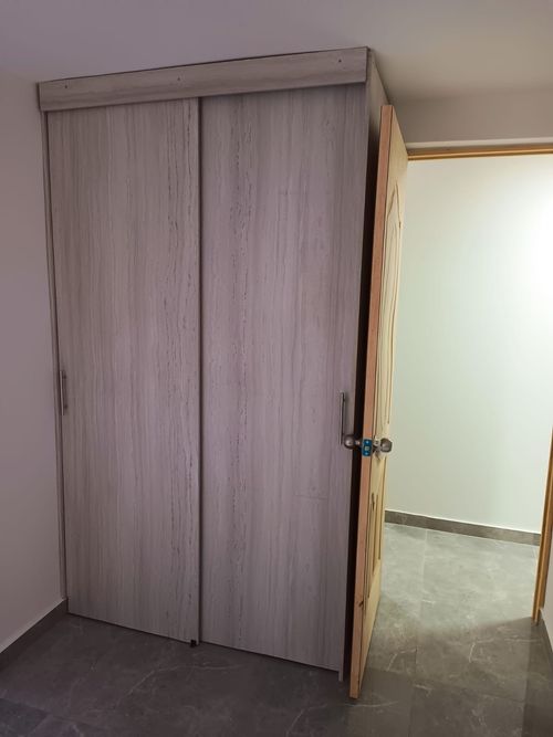 Apartamento de 3 alcobas en venta en Maria Auxiliadora, Sabaneta, 55 m² · foto 11 de 24
