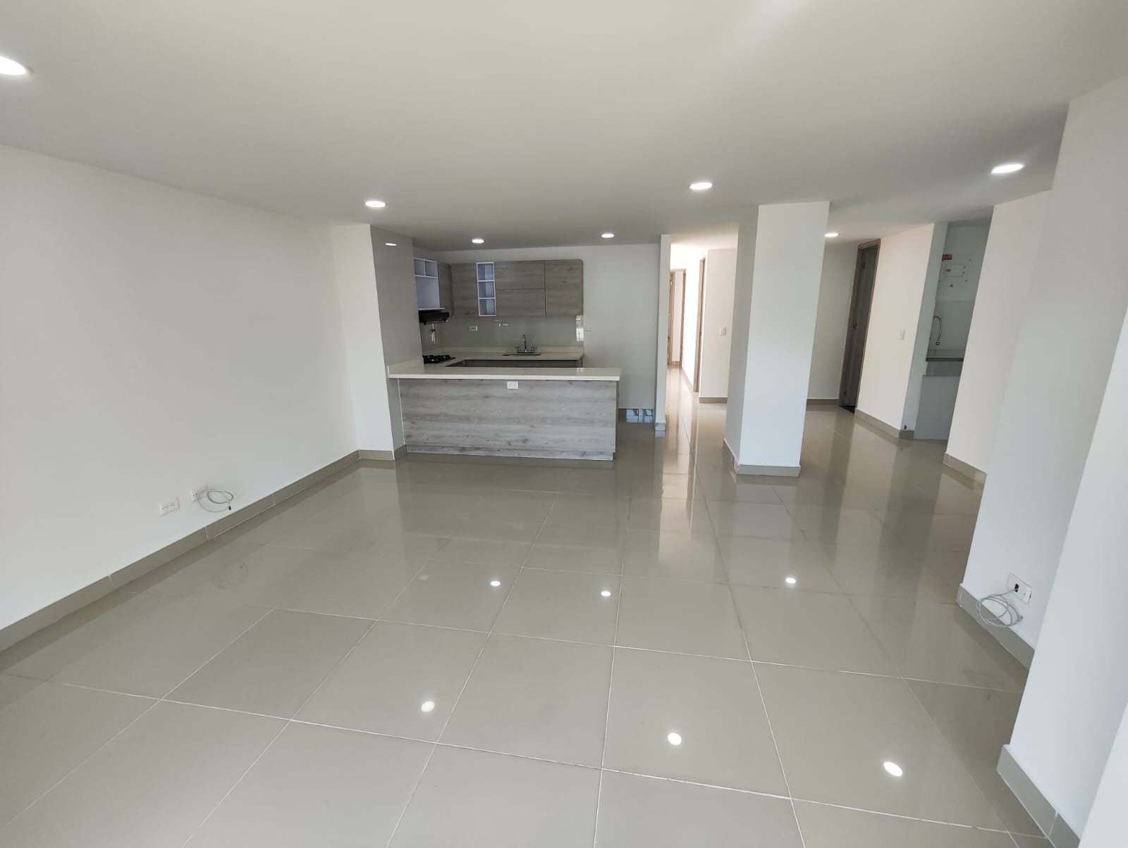 Apartamento en arriendo en Laureles, Medellín · foto 5 de 18