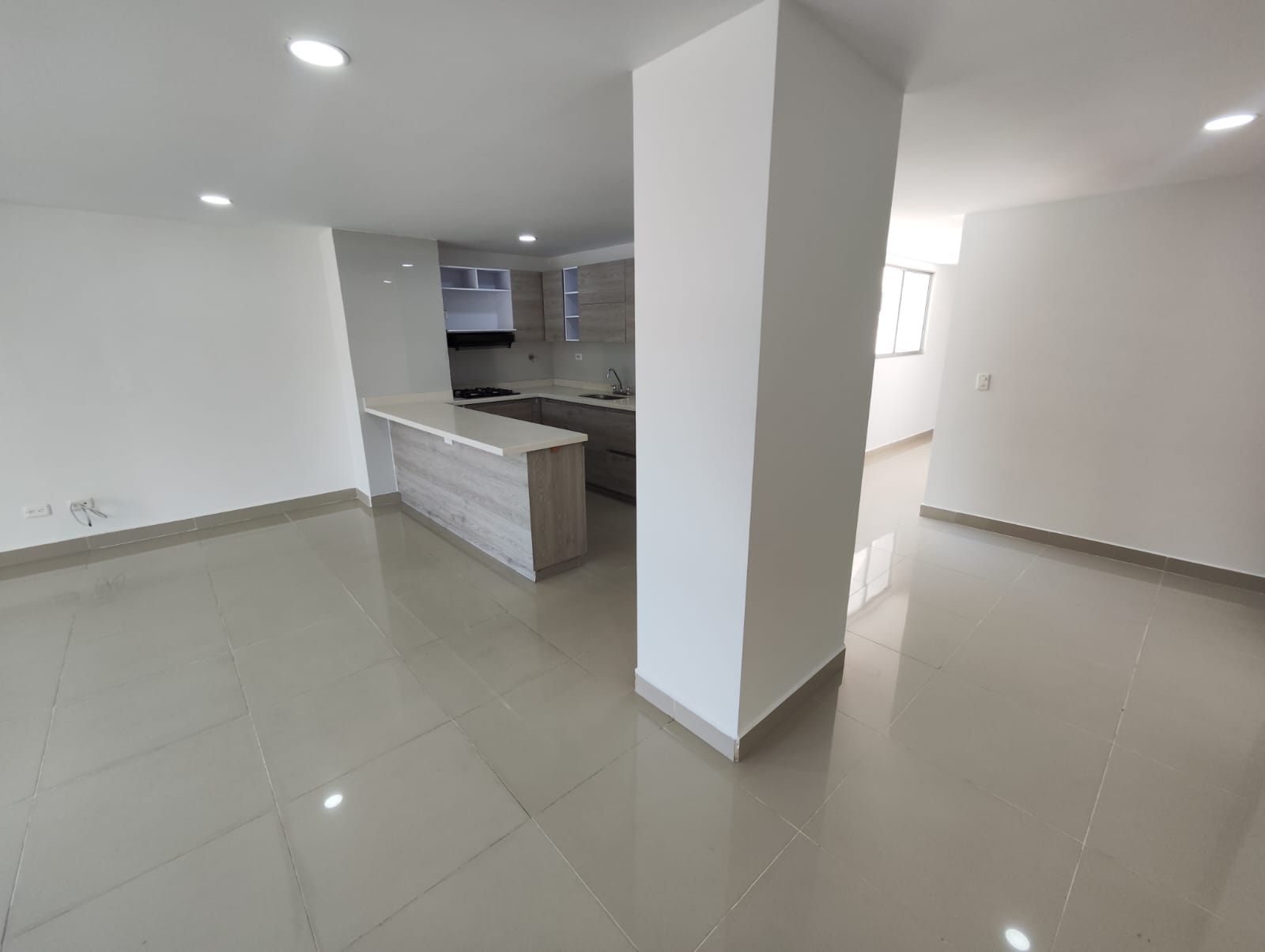 Apartamento en arriendo en Laureles, Medellín · foto 7 de 18