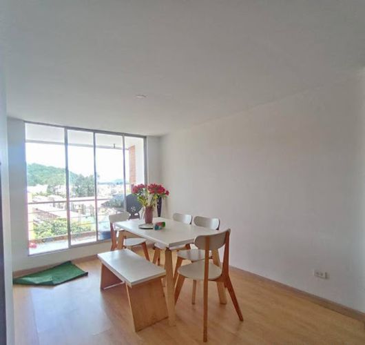 Apartamento de 4 alcobas en arriendo en Zona Centro, Madrid, 160 m² · foto 2 de 19