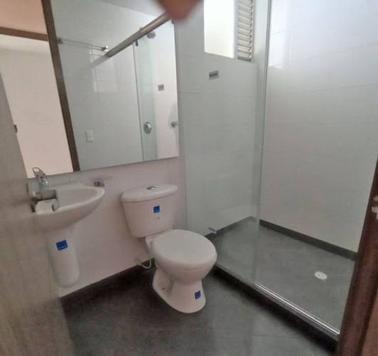 Apartamento de 4 alcobas en arriendo en Zona Centro, Madrid, 160 m² · foto 16 de 19