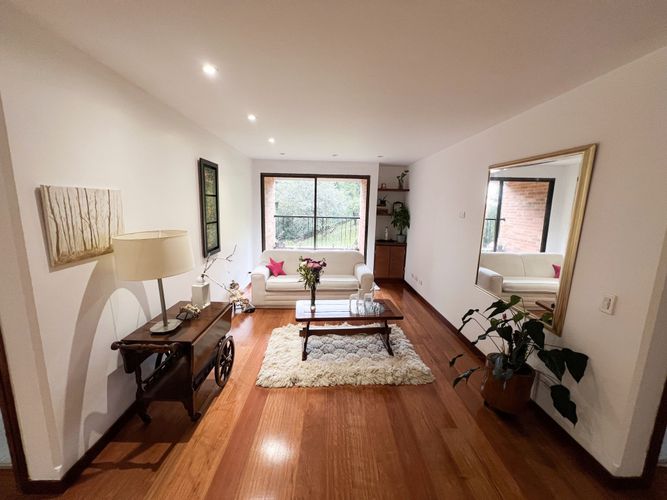 Apartamento de 3 alcobas en arriendo en Santa Barbara Alta, Bogotá, 278 m² · foto 7 de 13