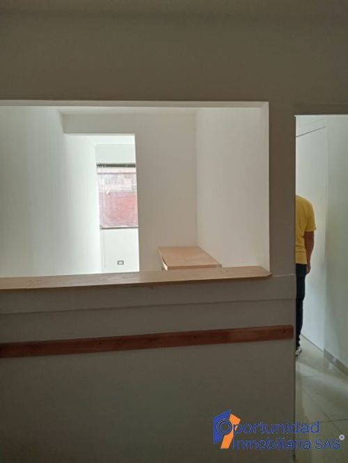 Oficina en arriendo en San Jose De La Monta�A, Medellín, 35 m² · foto 2 de 8