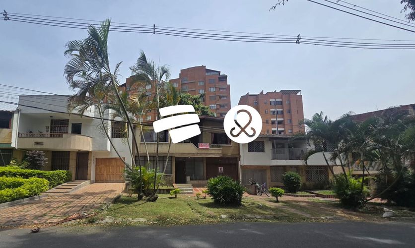 Casa de 6 alcobas en venta en La Castellana, Medellín, 253 m² · foto 2 de 23