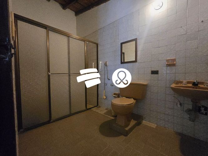 Casa de 6 alcobas en venta en La Castellana, Medellín, 253 m² · foto 23 de 23
