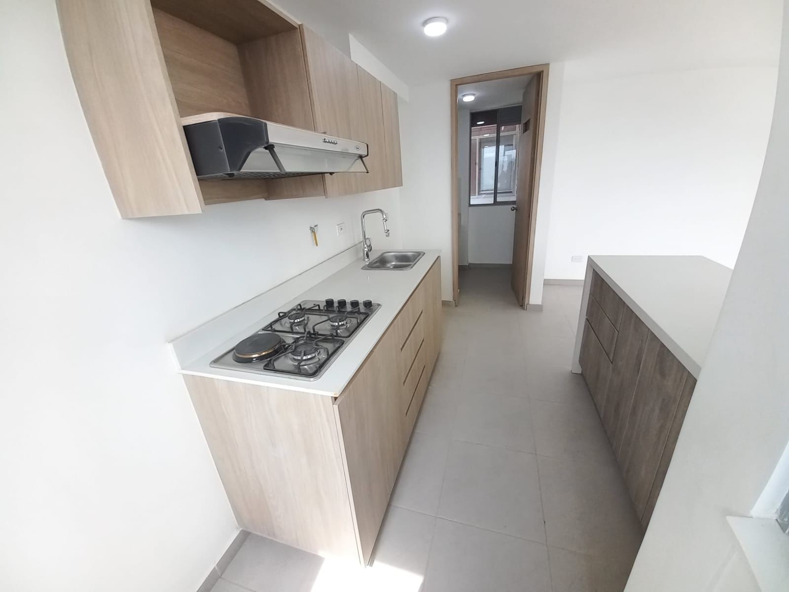 Apartamento en venta en La Cuenca, Envigado · foto 3 de 24