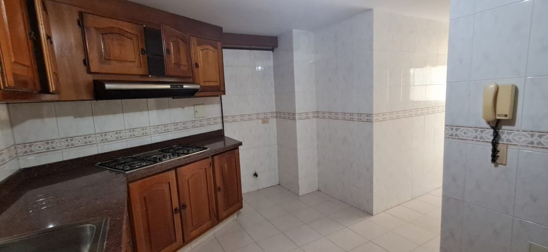 Apartamento de 3 alcobas en venta en San Patricio, Bogotá, 246 m² · foto 19 de 24