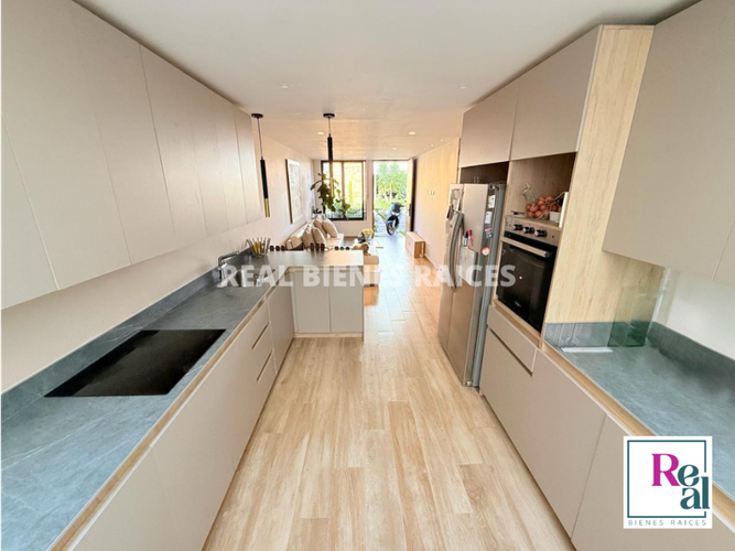 Casa de 3 alcobas en venta en La Ceja, 160 m² · foto 3 de 13