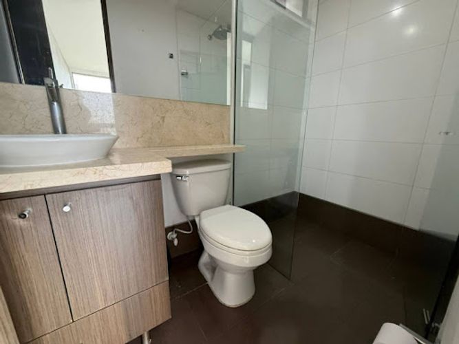 Apartamento de 3 alcobas en arriendo en Los Balsos, Medellín, 92 m² · foto 6 de 12