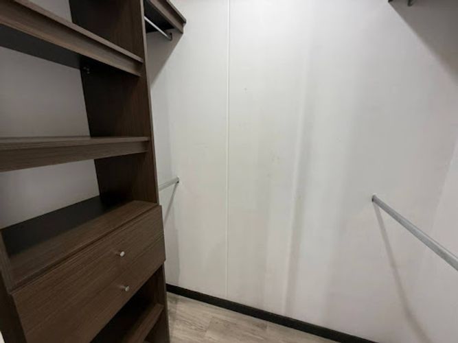 Apartamento de 3 alcobas en arriendo en Los Balsos, Medellín, 92 m² · foto 10 de 12