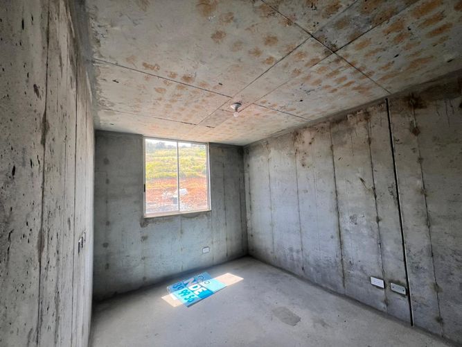 Apartamento de 3 alcobas en venta en Guabinas, Yumbo, 70 m² · foto 4 de 7