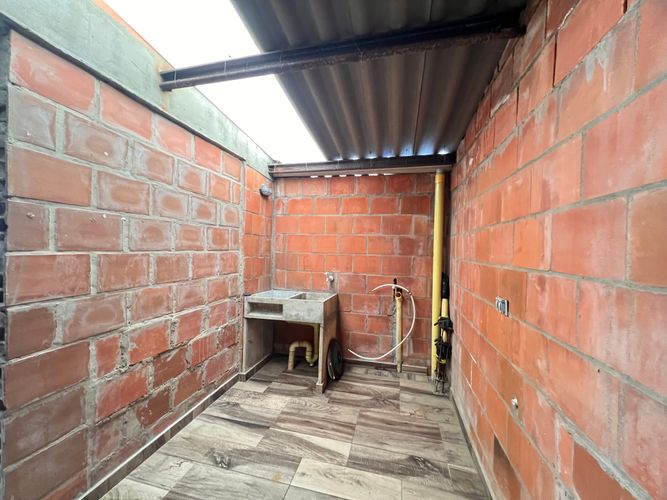 Casa de 2 alcobas en venta en Angel Maria Camacho, Jamundí, 50 m² · foto 5 de 8
