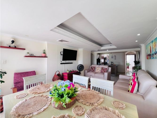 Apartamento en venta en Manga, Cartagena · foto 2 de 15
