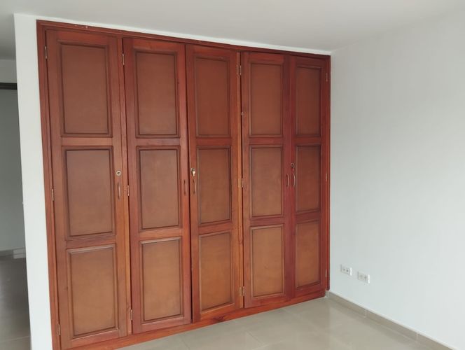 Apartamento de 3 alcobas en arriendo en Laureles, Medellín, 105 m² · foto 15 de 19