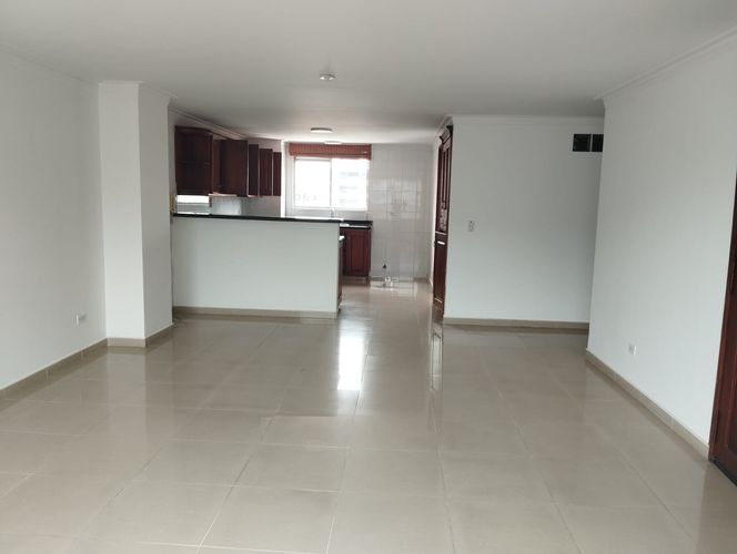 Apartamento de 3 alcobas en arriendo en Laureles, Medellín, 105 m² · foto 18 de 19