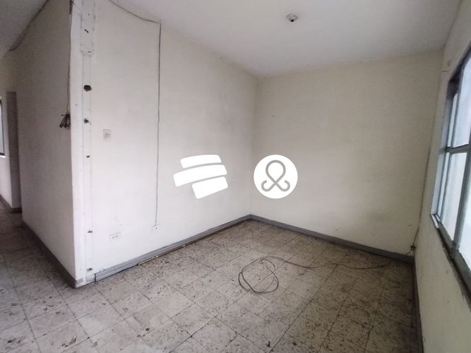 Edificio en venta en Prado, Medellín, 654 m² · foto 19 de 24