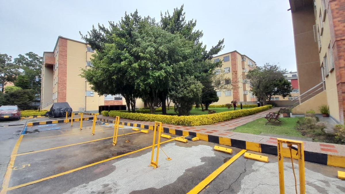 Apartamento en venta en Toberin, Bogotá · foto 2 de 23