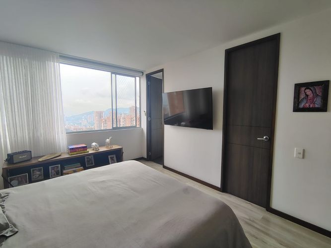 Apartamento de 3 alcobas en arriendo en El Poblado, Medellín, 165 m² · foto 12 de 20
