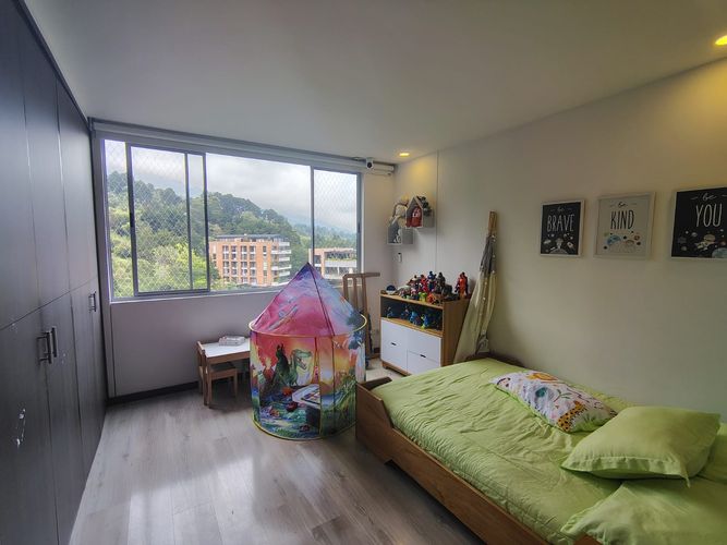 Apartamento de 3 alcobas en arriendo en El Poblado, Medellín, 165 m² · foto 16 de 20