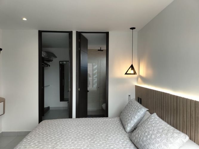 Apartamento de 2 alcobas en arriendo en El Poblado, Medellín, 85 m² · foto 12 de 18