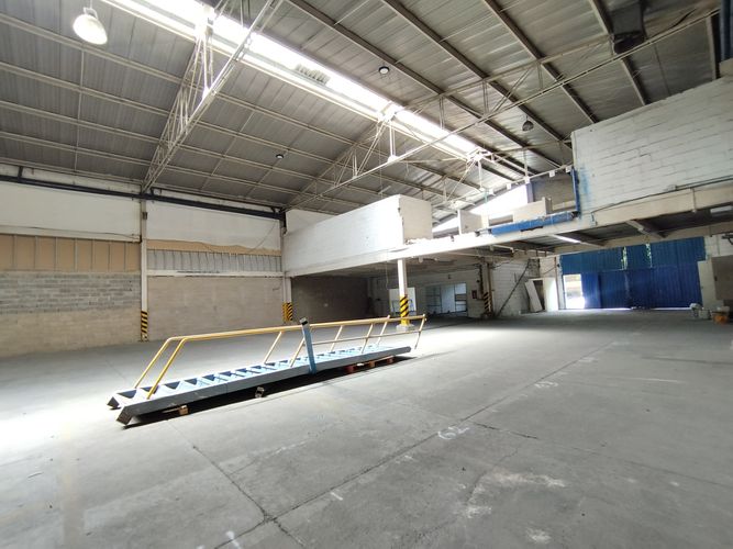 Bodega en arriendo en Monteazul, Sabaneta, 1000 m² · foto 4 de 11