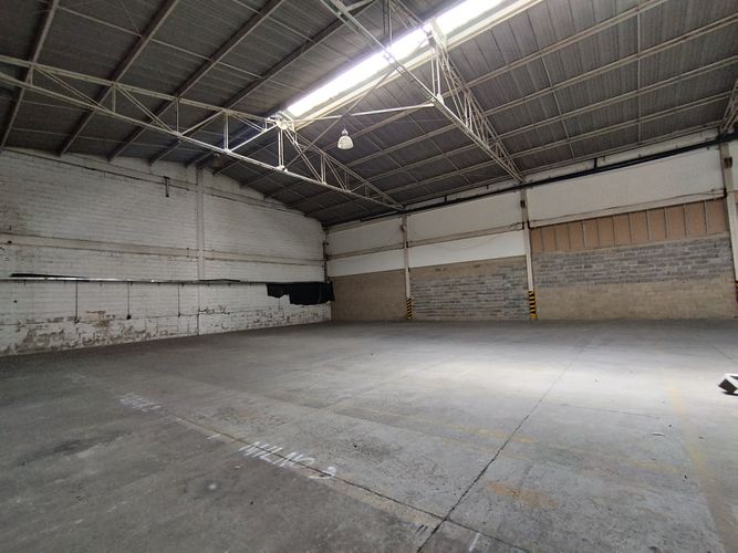 Bodega en arriendo en Monteazul, Sabaneta, 1000 m² · foto 6 de 11