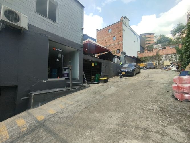 Local en arriendo en El Poblado, Medellín, 600 m² · foto 4 de 14
