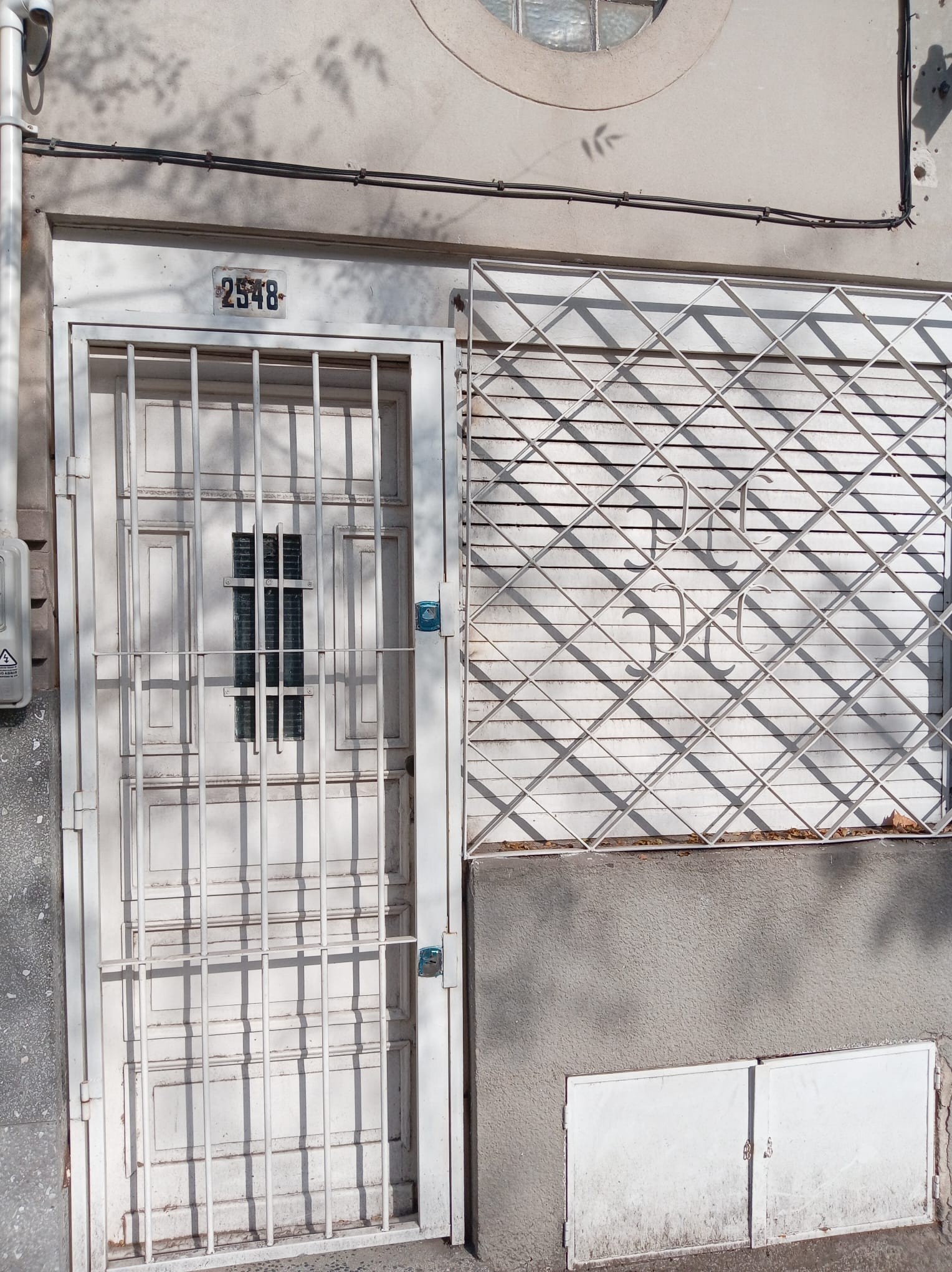 Oportunidad. Casa de un dormitorio en Pta. Carretas. Sin gastos comunes.