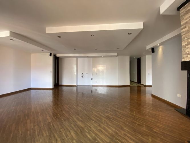 Apartamento de 3 alcobas en venta en La Calleja, Bogotá, 144 m² · foto 4 de 24