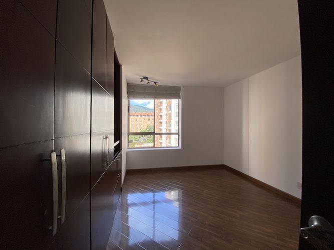 Apartamento de 3 alcobas en venta en La Calleja, Bogotá, 144 m² · foto 16 de 24