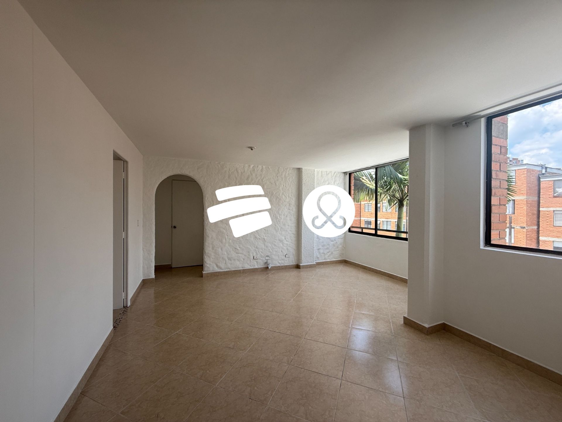 Apartamento en venta en Loma del Indio, Medellín 2