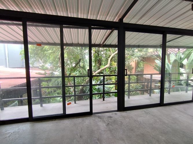 Local en arriendo en El Poblado, Medellín, 36 m² · foto 5 de 13