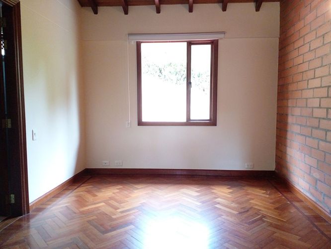 Casa de 3 alcobas en venta en Los Salados, El Retiro, 377 m² · foto 15 de 20