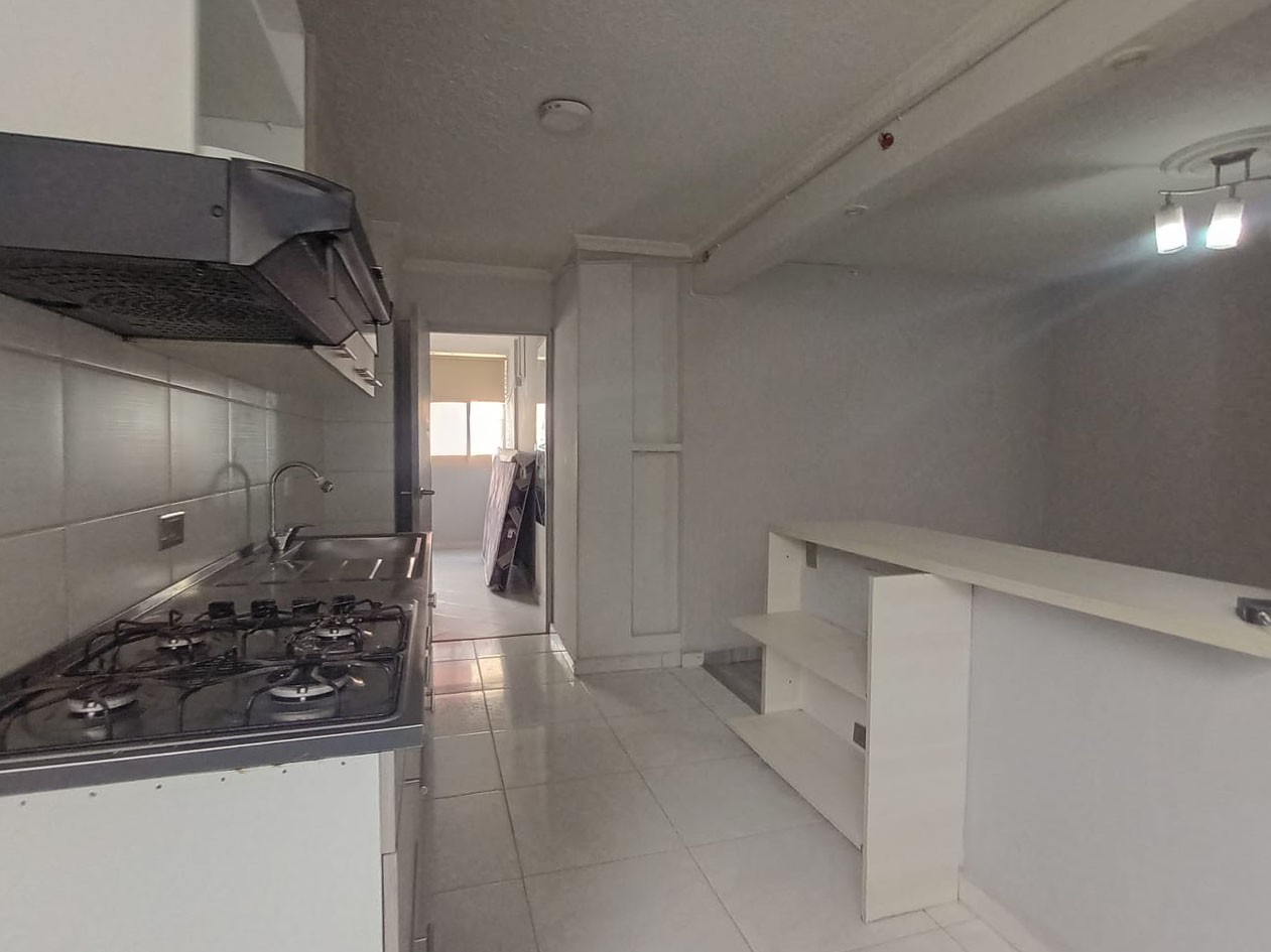 Apartamento en arriendo en Laureles, Medellín · foto 14 de 18