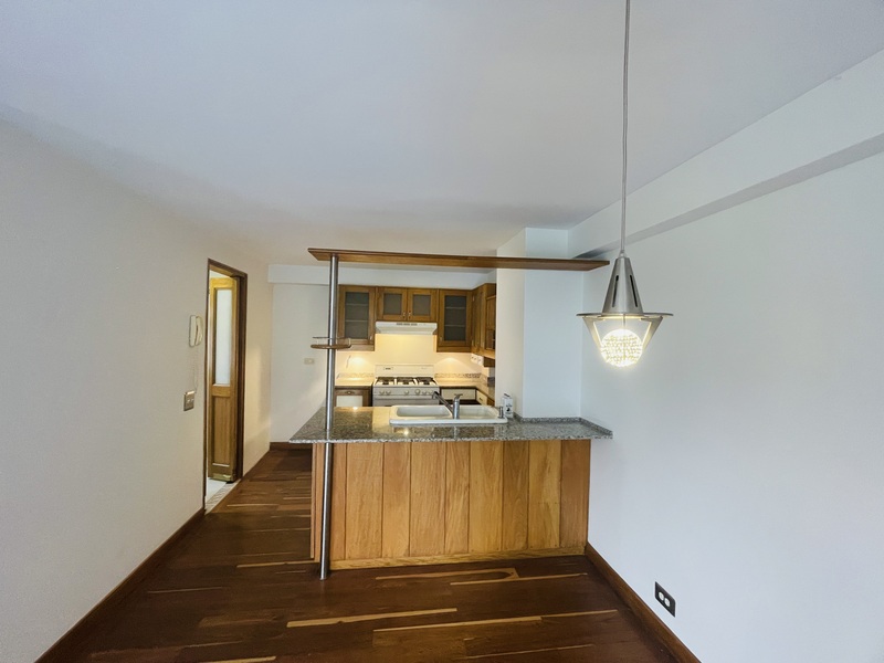 Apartamento en venta en El Poblado, Envigado · foto 4 de 23