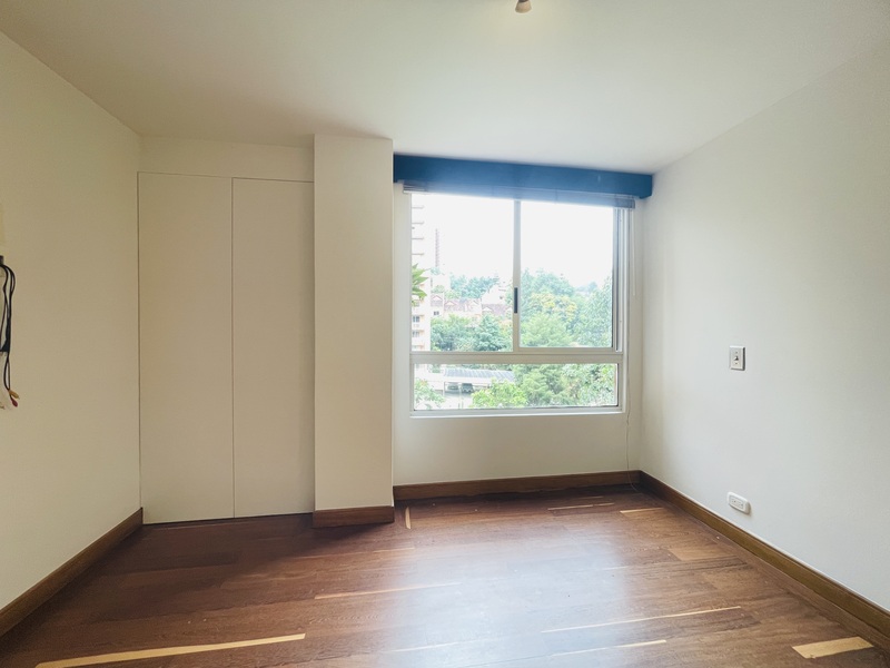 Apartamento en venta en El Poblado, Envigado · foto 9 de 23