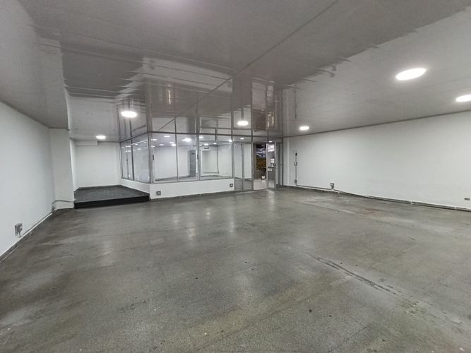 Local en arriendo en La Candelaria, Medellín, 102 m² · foto 6 de 12