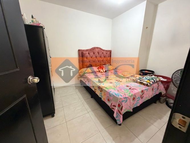 Apartamento de 6 alcobas en venta en La Feria, Piedecuesta, 63 m² · foto 11 de 24