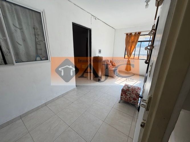 Apartamento de 6 alcobas en venta en La Feria, Piedecuesta, 63 m² · foto 4 de 24