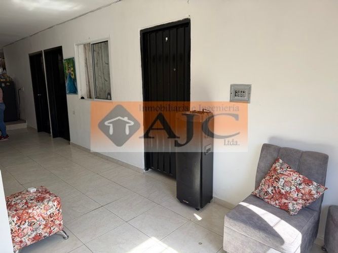 Apartamento de 6 alcobas en venta en La Feria, Piedecuesta, 63 m² · foto 12 de 24