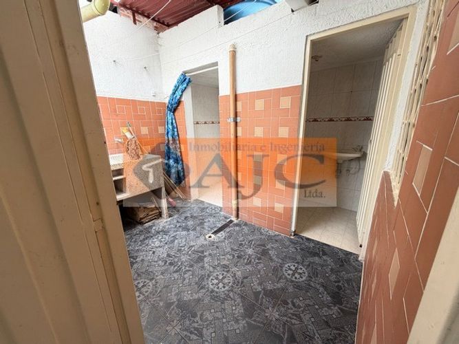 Apartamento de 6 alcobas en venta en La Feria, Piedecuesta, 63 m² · foto 21 de 24
