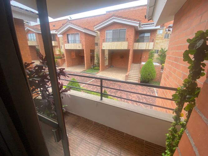 Casa de 4 alcobas en venta en Santa Isabel, Cali, 312 m² · foto 4 de 24