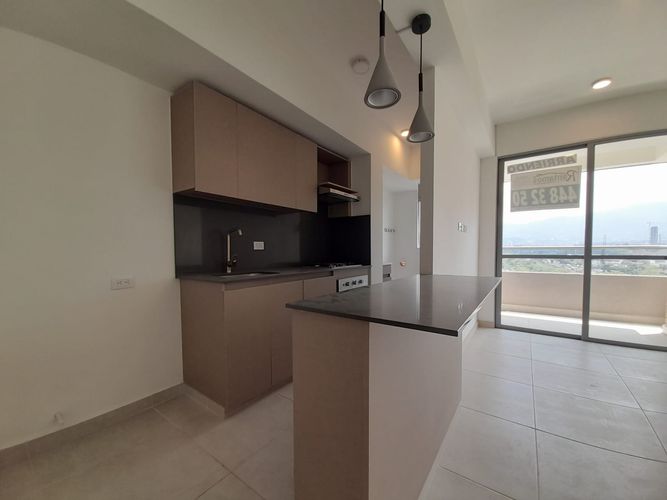 Apartamento de 2 alcobas en arriendo en Las Vegas, Envigado, 75 m² · foto 2 de 8