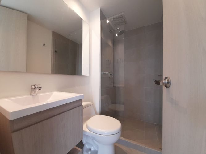 Apartamento de 2 alcobas en arriendo en Las Vegas, Envigado, 75 m² · foto 4 de 8