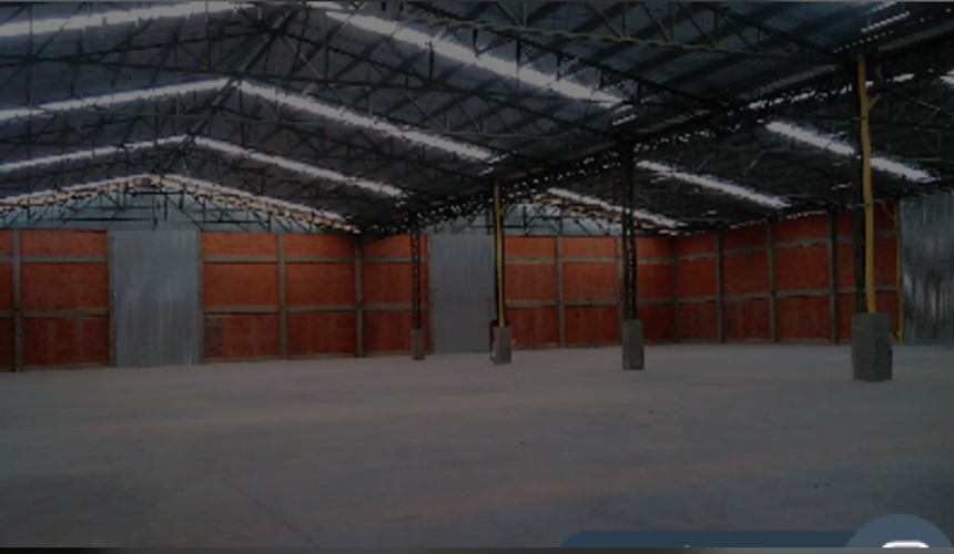 Bodega en arriendo en Los Arboles, Madrid, 1600 m² · foto 3 de 13