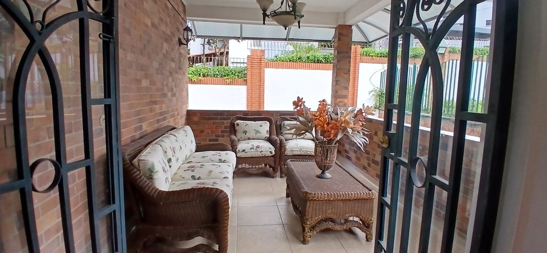 Casa de 5 alcobas en venta en Medina Del Campo, Floridablanca, 500 m² · foto 4 de 24