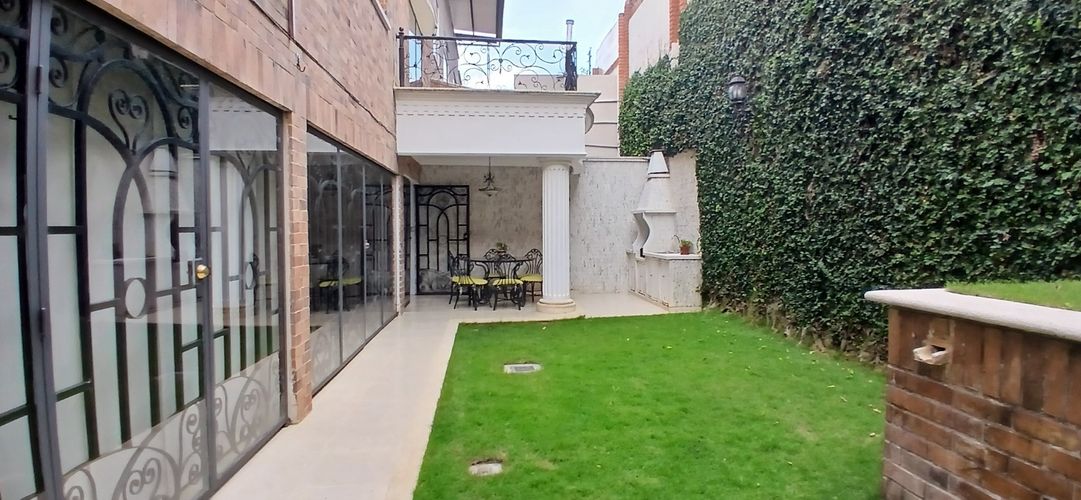Casa de 5 alcobas en venta en Medina Del Campo, Floridablanca, 500 m² · foto 3 de 24