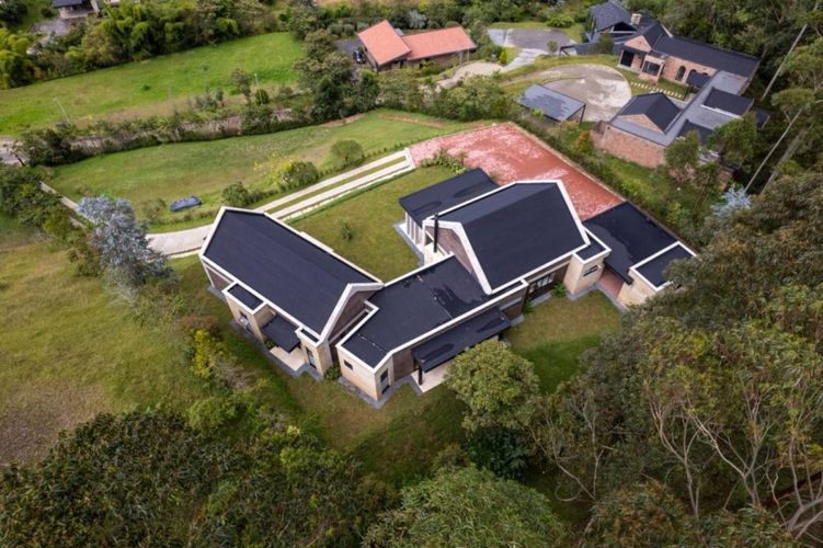 Casa de 3 alcobas en venta en Pantanillo, El Retiro, 330 m² · foto 4 de 23