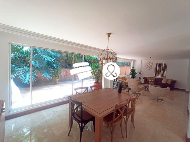 Casa de 4 alcobas en venta en El Diamante No. 2, Medellín, 373 m² · foto 11 de 19
